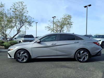 2025 Hyundai ELANTRA HYBRID Limited