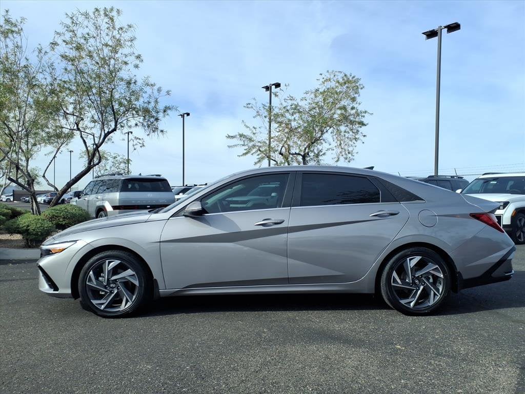 2025 Hyundai ELANTRA HYBRID Limited