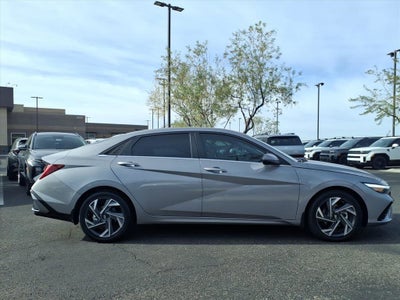 2025 Hyundai ELANTRA HYBRID Limited