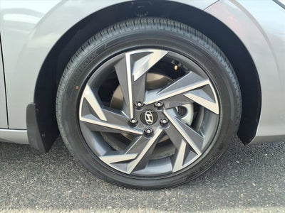 2025 Hyundai ELANTRA HYBRID Limited