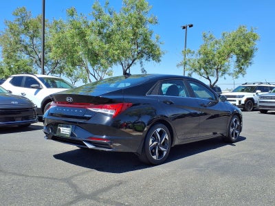 2023 Hyundai ELANTRA Limited