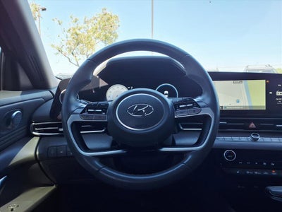 2023 Hyundai ELANTRA SEL