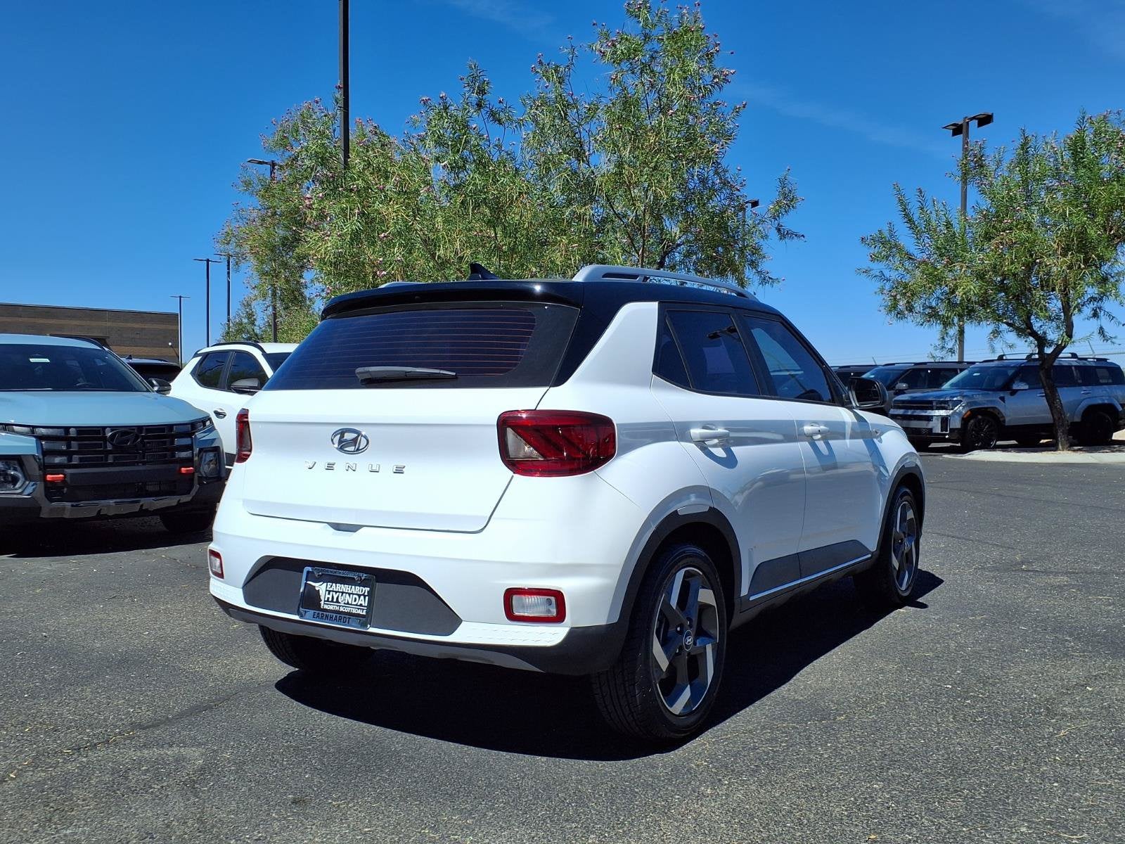 2022 Hyundai VENUE Limited