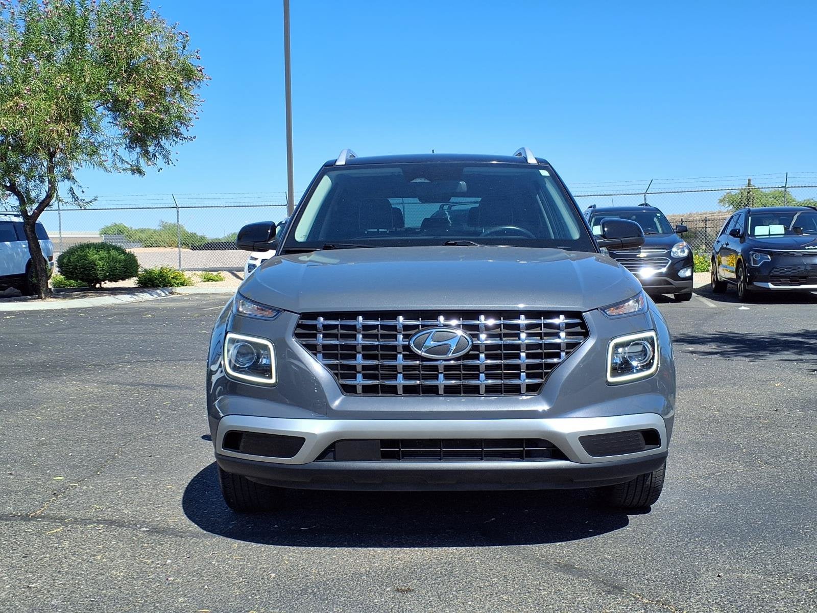 2023 Hyundai VENUE Limited