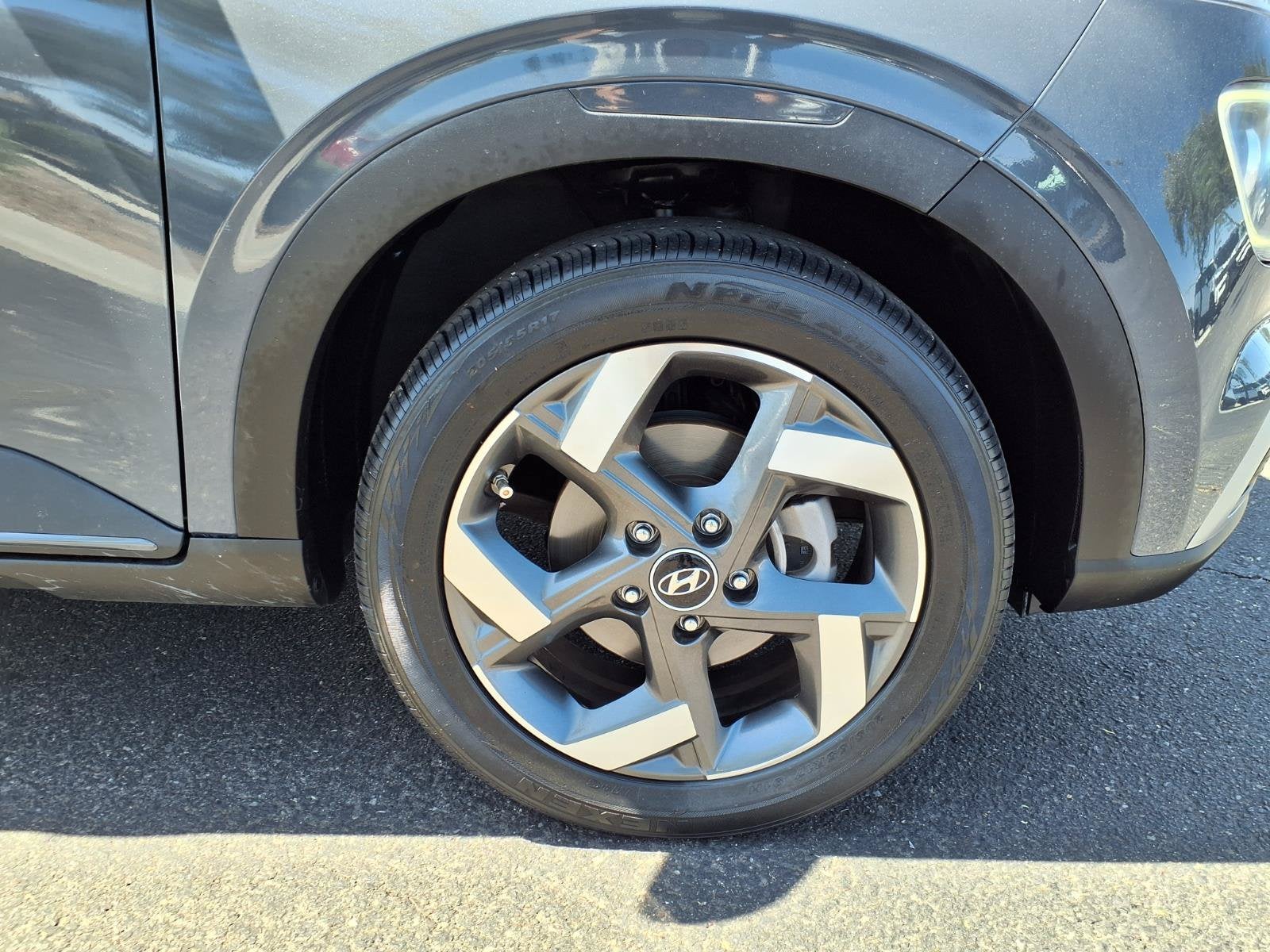 2023 Hyundai VENUE Limited