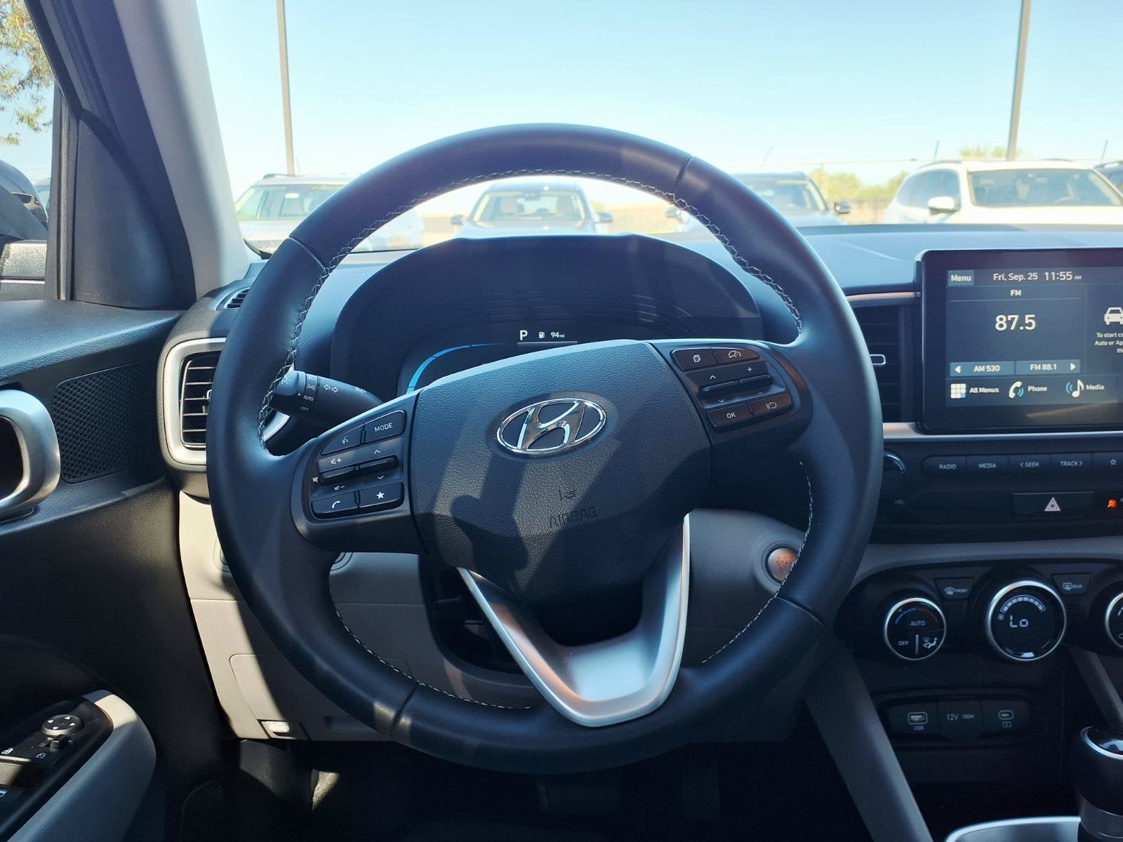 2025 Hyundai VENUE SEL