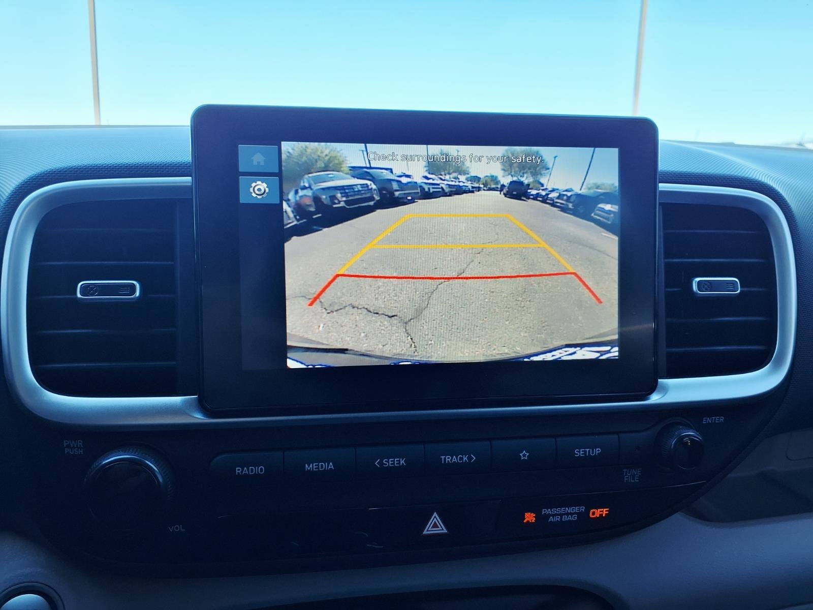 2025 Hyundai VENUE SEL