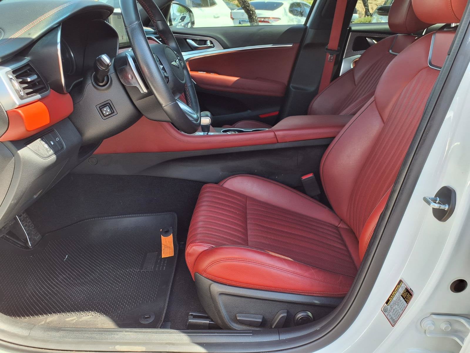 2023 Genesis G70 2.0T