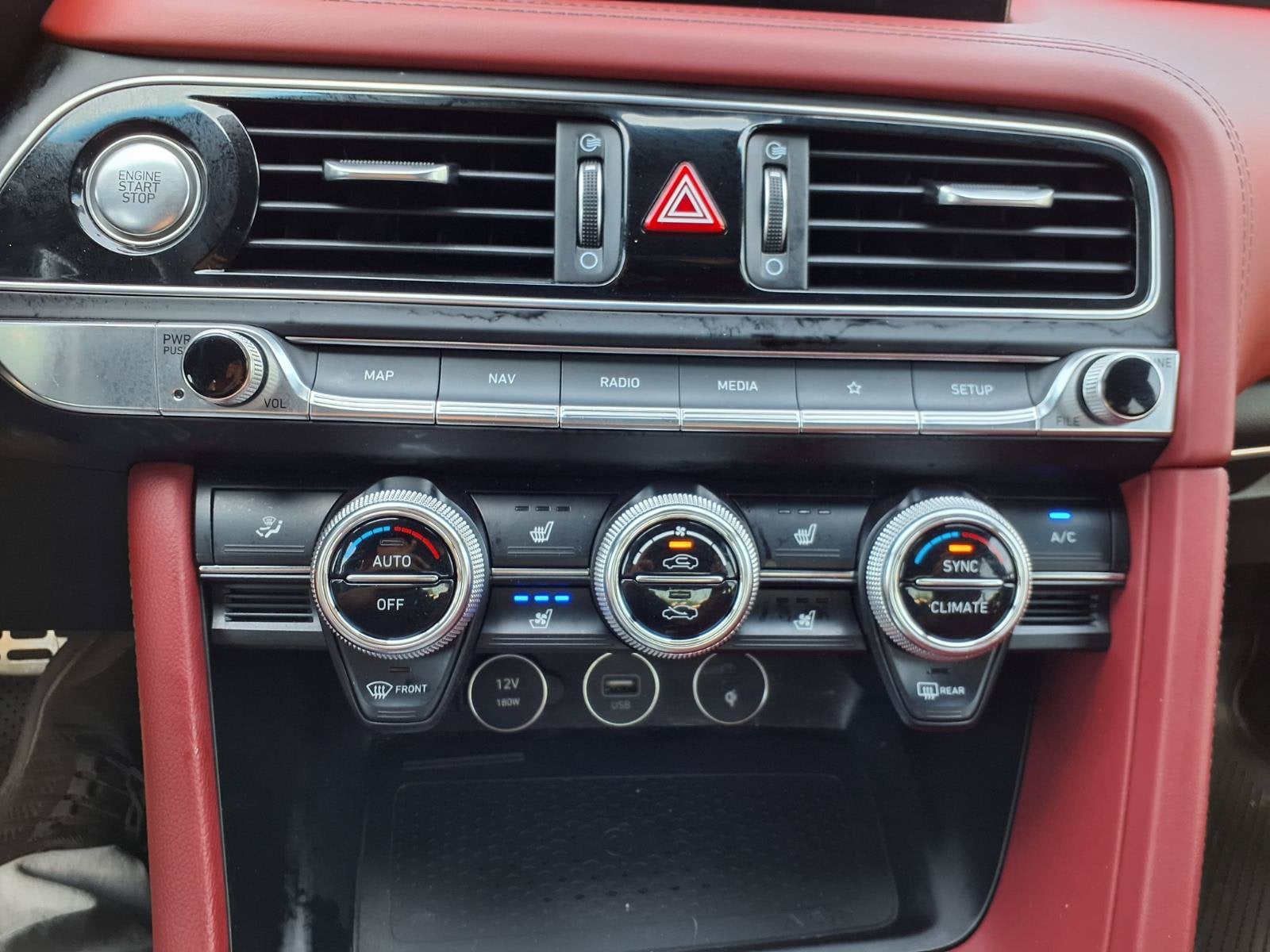 2023 Genesis G70 2.0T