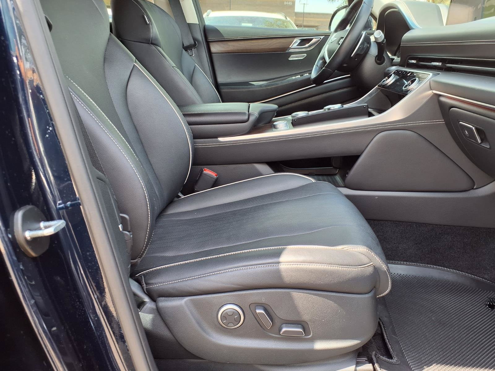 2023 Genesis GV80 2.5T