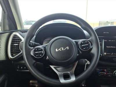 2024 Kia Soul LX