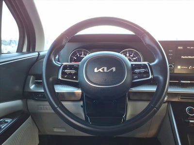 2024 Kia Carnival LX