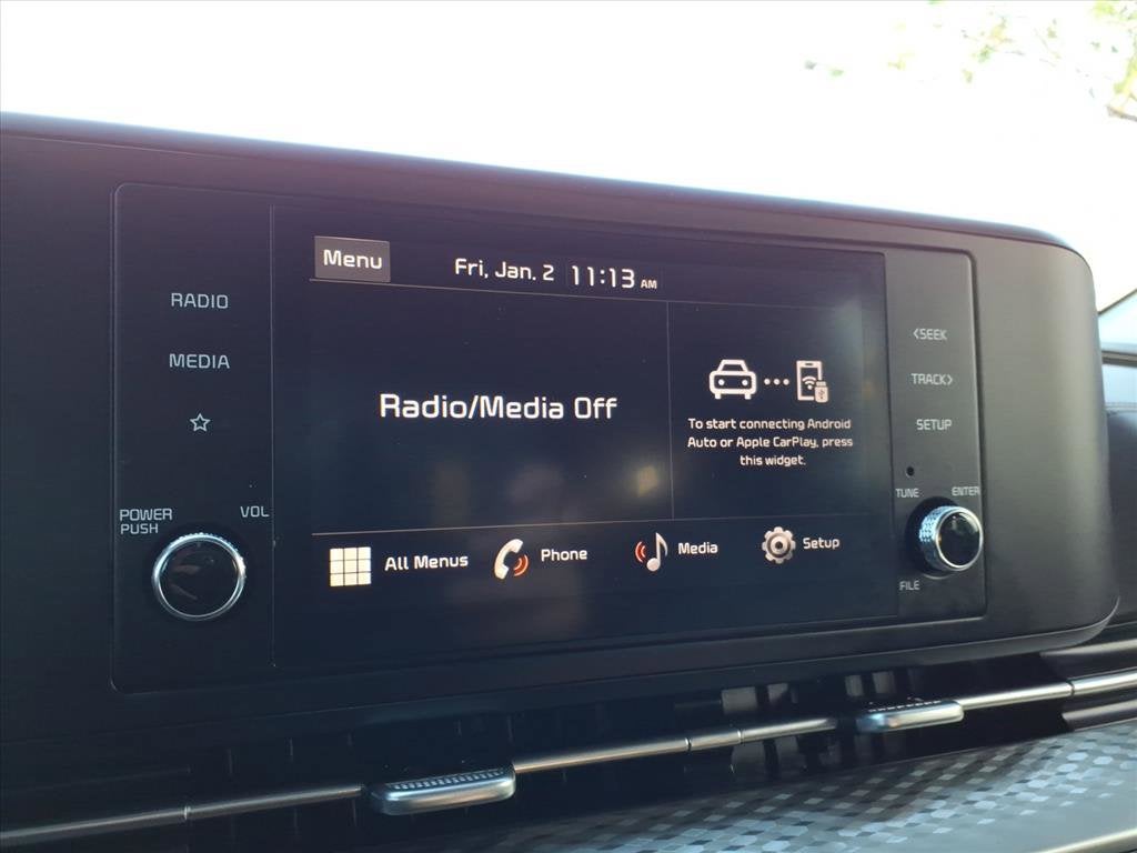 2024 Kia Carnival LX