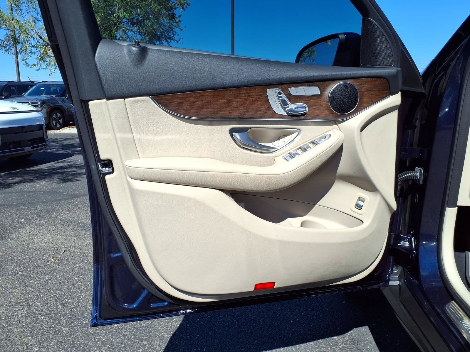 2022 Mercedes-Benz GLC GLC 300