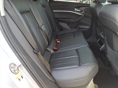 2022 Audi e-tron Premium