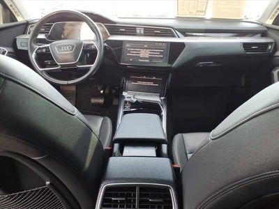 2022 Audi e-tron Premium