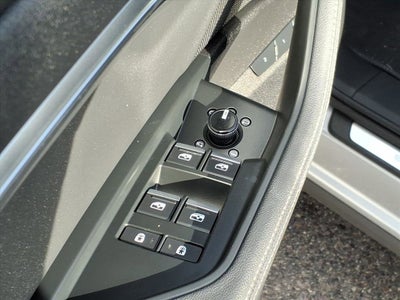 2022 Audi e-tron Premium