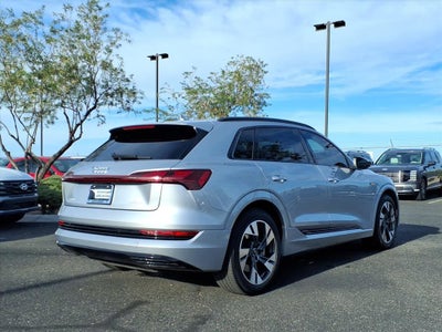 2022 Audi e-tron Premium