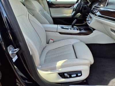 2020 BMW 7 Series 740i