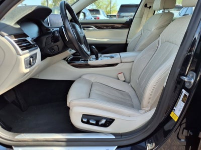 2020 BMW 7 Series 740i