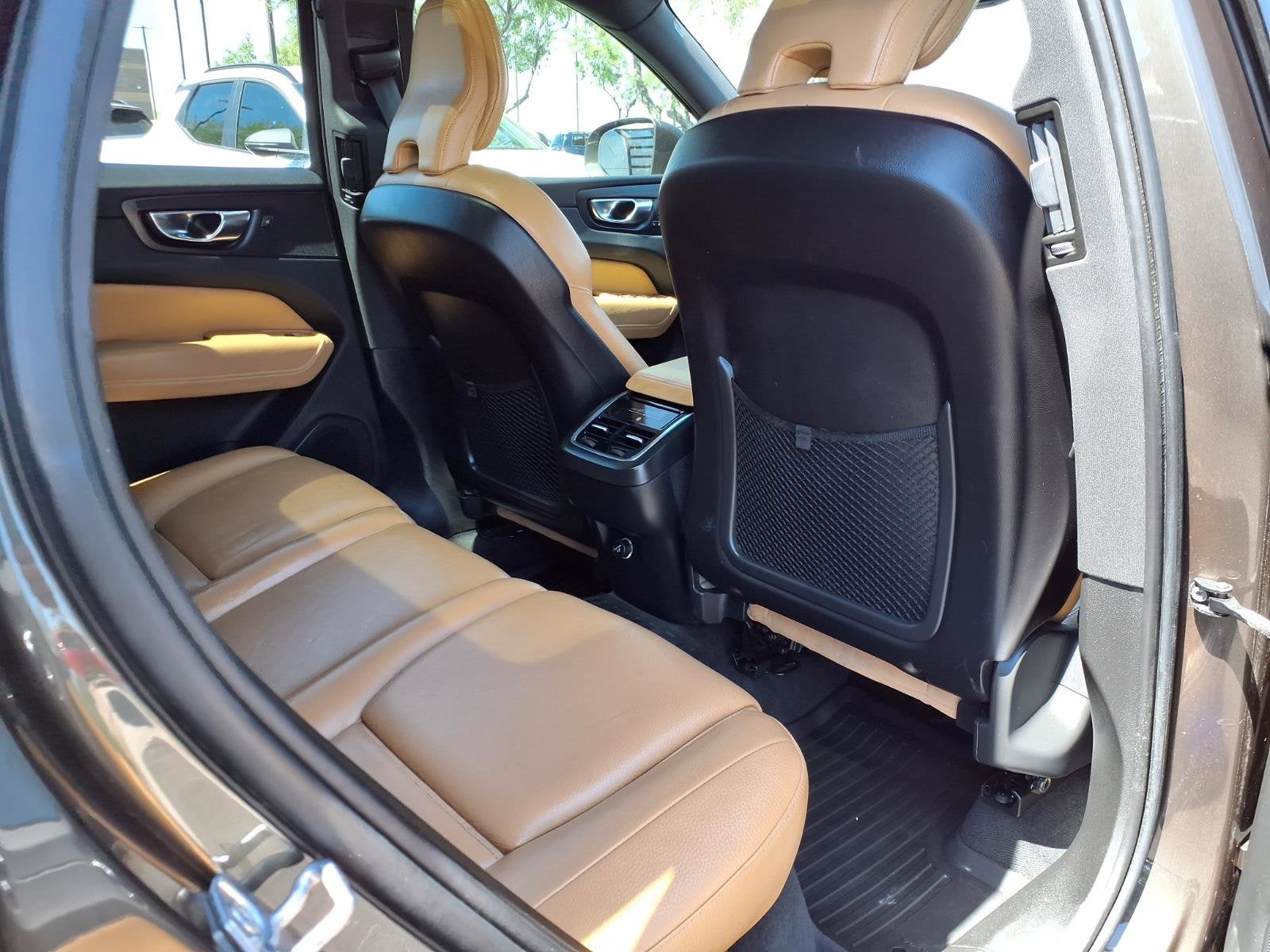 2020 Volvo XC60 Inscription