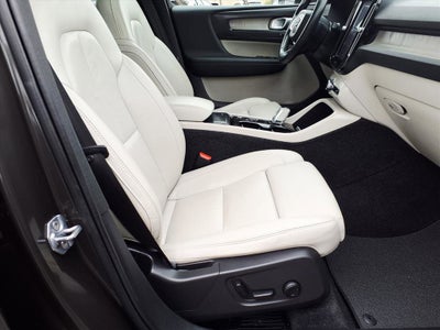 2019 Volvo XC40 Inscription