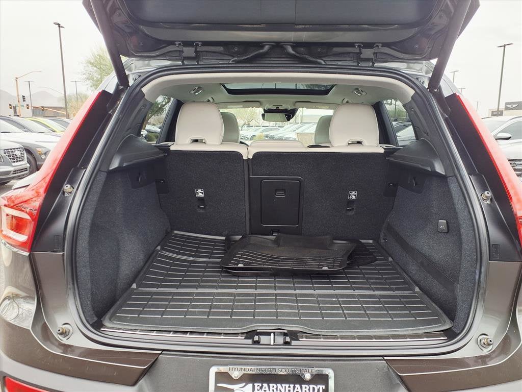 2019 Volvo XC40 Inscription