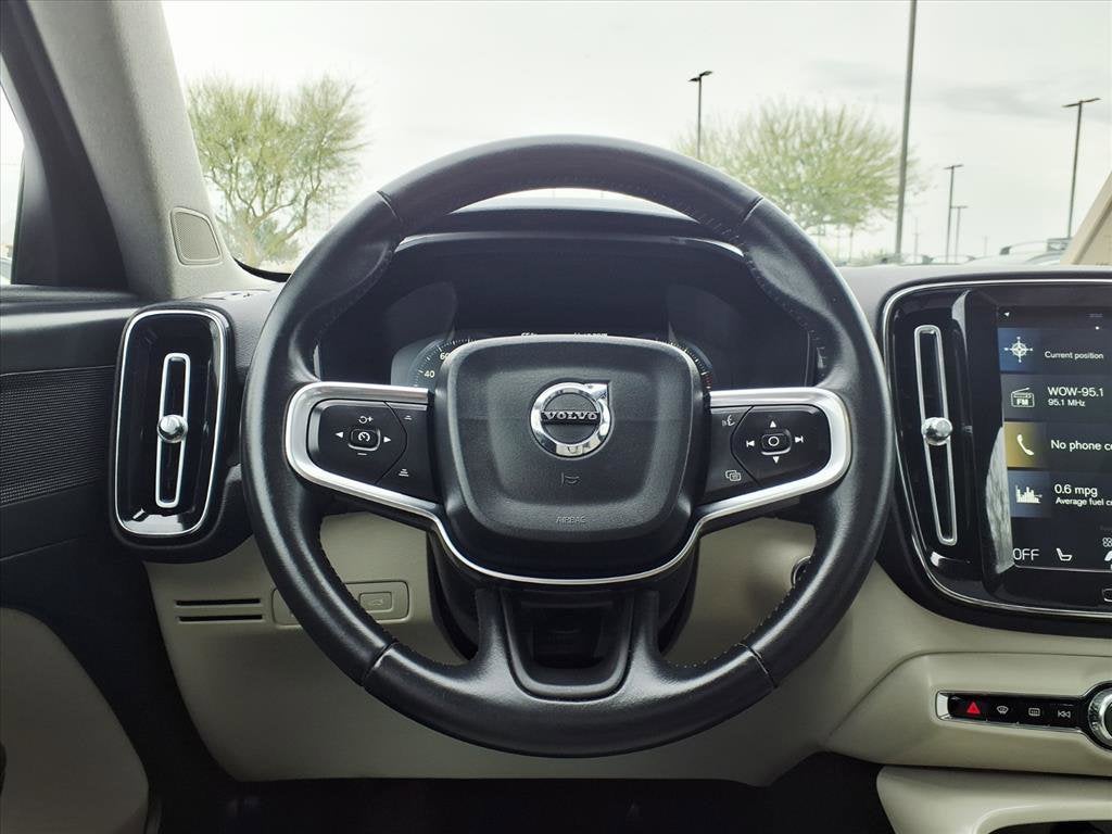 2019 Volvo XC40 Inscription