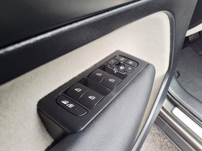 2019 Volvo XC40 Inscription