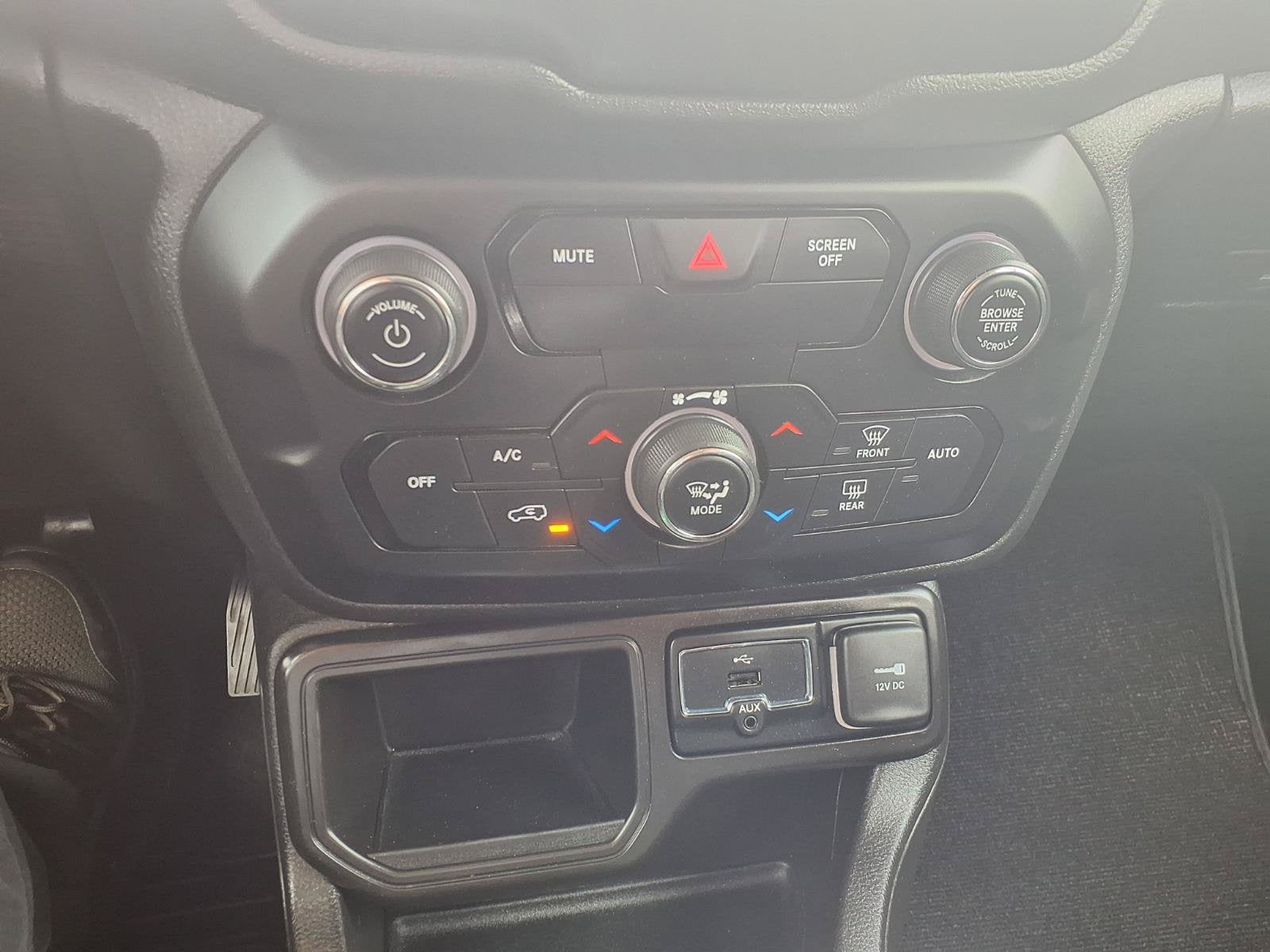 2020 Jeep Renegade Jeepster