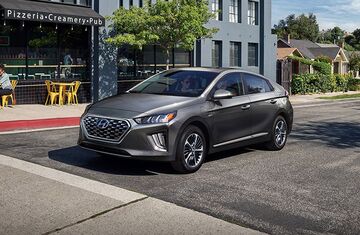 Earnhardt Hyundai North Scottsdale in Scottsdale AZ